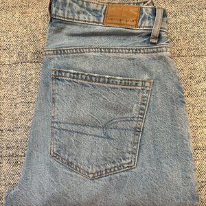 American Eagle Mom Jeans